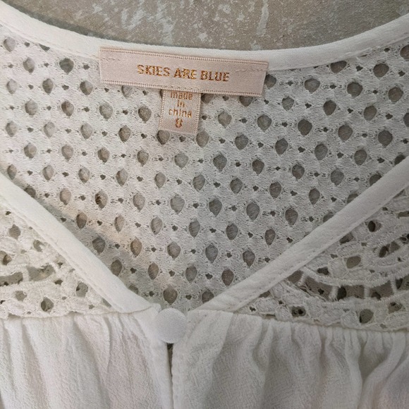 Skies Are Blue Loose, Flowy White Crop Top with Crocheted Top Size S - Picture 4 of 5